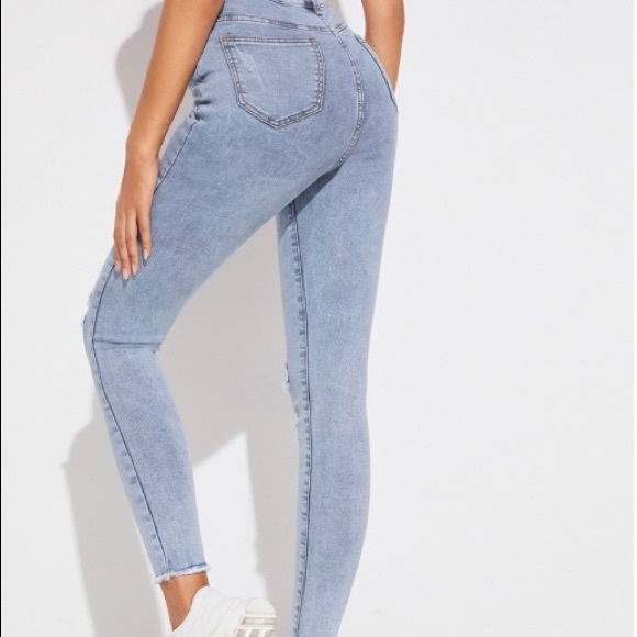 Sold - Picture 2 of 5